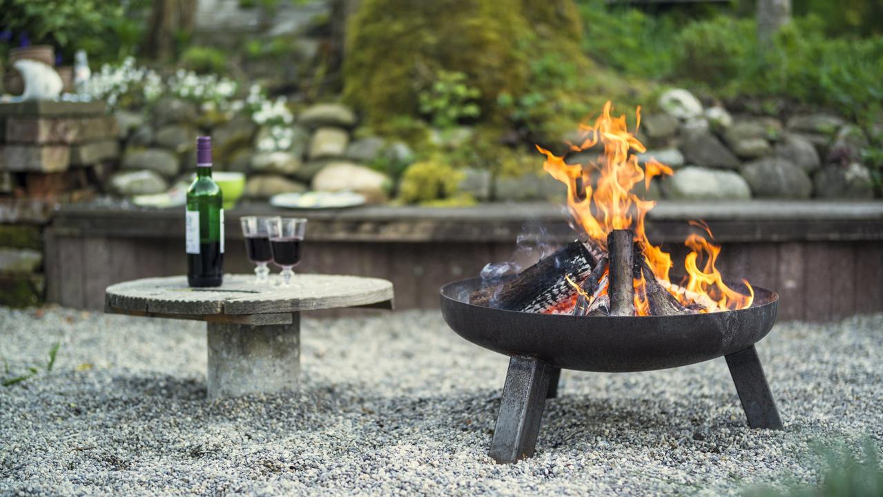 Sa Outdoor Fire Laws Mfs Warn Of, Can I Light A Fire Pit In My Backyard Victoria