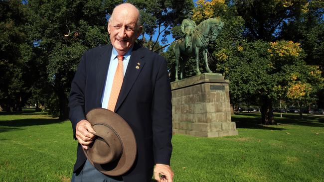 18/4/18 Former deputy prime minister Tim Fischer at the Sir John Monash statue in Kings Domain in Melbourne. Aaron Francis/The Australian