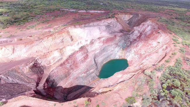 Aerial images of the Orlando copper and gold mine near Tennant Creek.