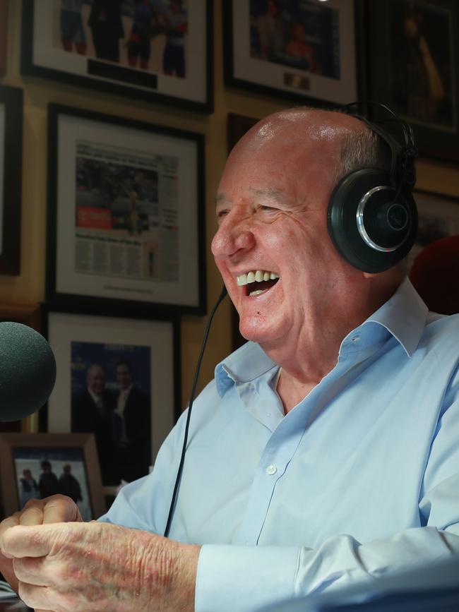 Alan Jones broadcasting on 2GB