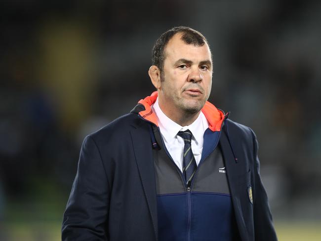 AUCKLAND, NEW ZEALAND - AUGUST 25:  Wallabies coach Michael Cheika during The Rugby Championship game between the New Zealand All Blacks and the Australia Wallabies at Eden Park on August 25, 2018 in Auckland, New Zealand.  (Photo by Phil Walter/Getty Images)