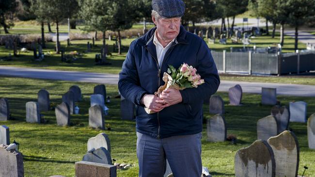 A Man Called Ove 2016 Review By Leigh Paatsch Herald Sun