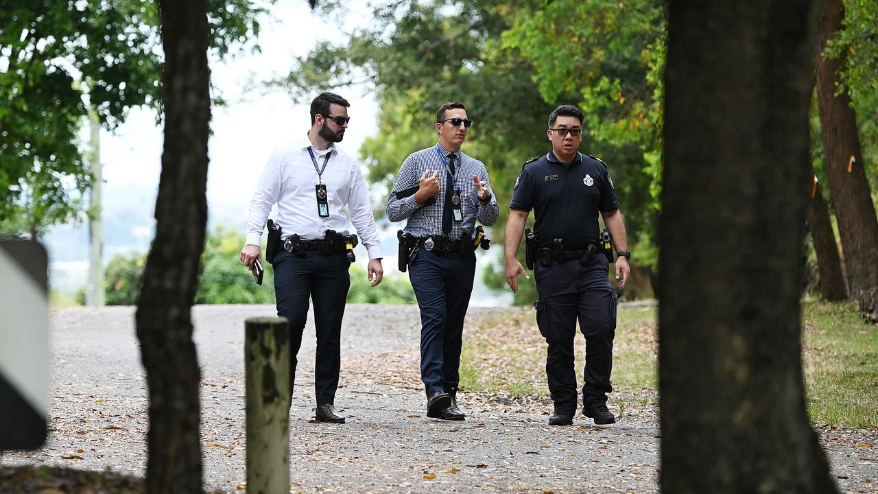 Investigators at the scene. Photo: Lyndon Mechielsen/Courier Mail