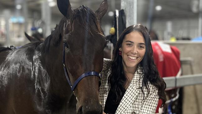 Ashleigh Delosa will drive Major Delight in Saturday night's TAB Eureka