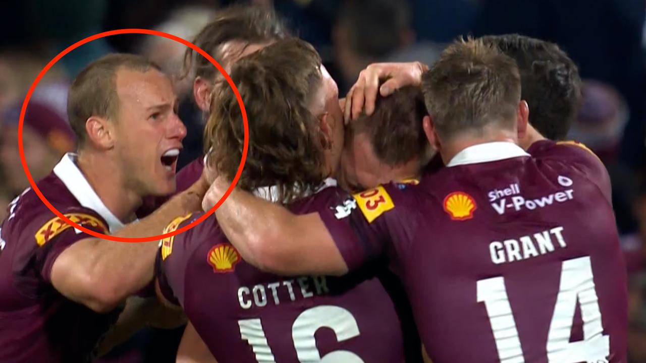 DCE reacts to Lindsay Collins' play