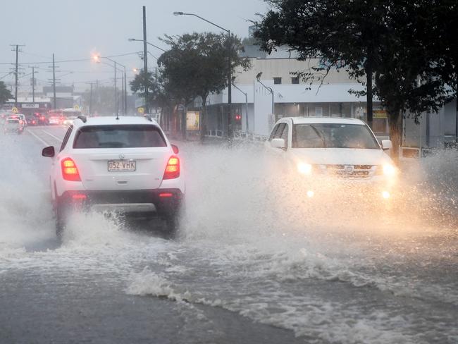 ‘Wet weather option is sensible’: New Year’s forecast unveiled