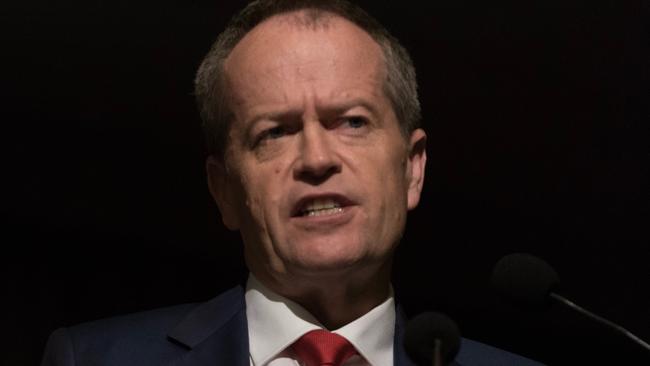 Opposition Leader Bill Shorten has called on Peter Dutton to apologise.