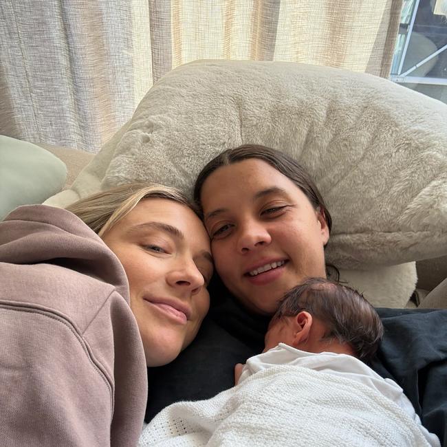 Sam Kerr and her partner Kristie Mewis have announced the birth of their son Jagger Mewis-Kerr to intagram. 