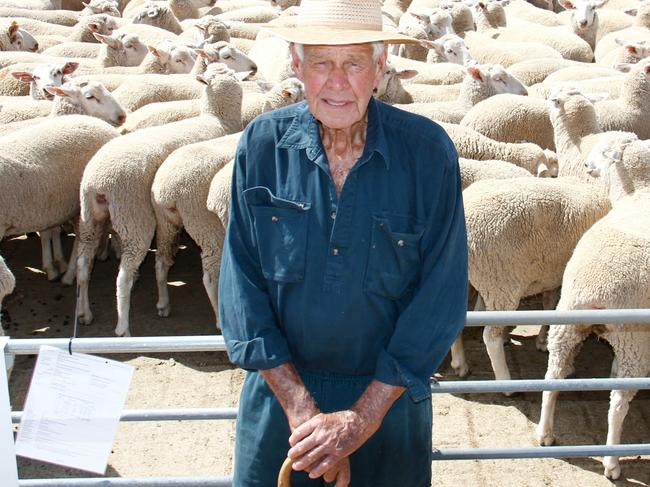 Ian Barber, Macambo Park at Balldale, with his pen of 203 first-cross ewe lambs which made $295 at Corowa, January 2021. PICTURE: Jenny Kelly.