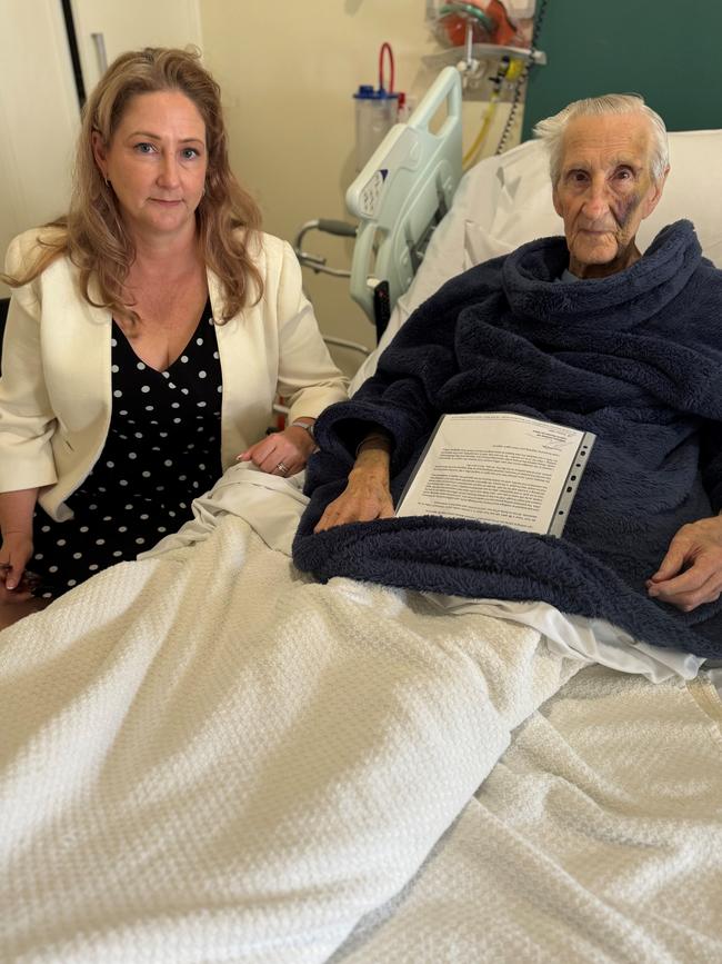 Cyril Tooze, 86, with independent MP Rebekha Sharkie at hospital in Victor Harbor, SA on October 17.