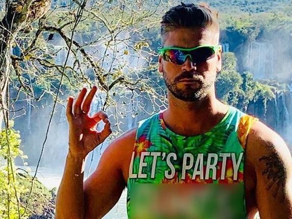 Hugo, from Perth, made the decision to visit the favela after a night out.