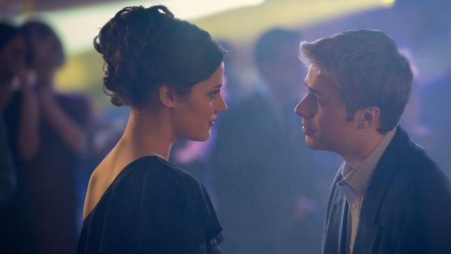 Meg Bellamy as Kate Middleton and Ed McVey as Prince William in the final episodes of The Crown. Picture: Netflix