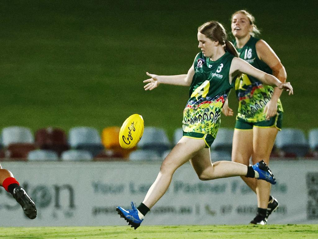 The Australian players lighting up NFL stadiums