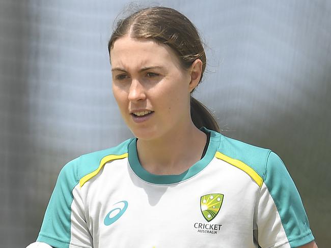 MACKAY, AUSTRALIA - SEPTEMBER 23: Tayla Vlaeminck is seen during an Australian One Day International team training session at Great Barrier Reef Arena on September 23, 2021 in Mackay, Australia. (Photo by Albert Perez/Getty Images)