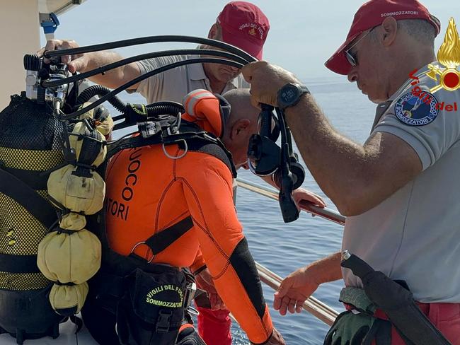 Divers prepare to search for those missing. Picture: Handout/Vigili del Fuoco/AFP