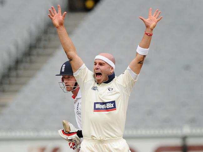 \Jayde Herrick appeals for and gets the LBW wicket of England’s Paul Collingwood.