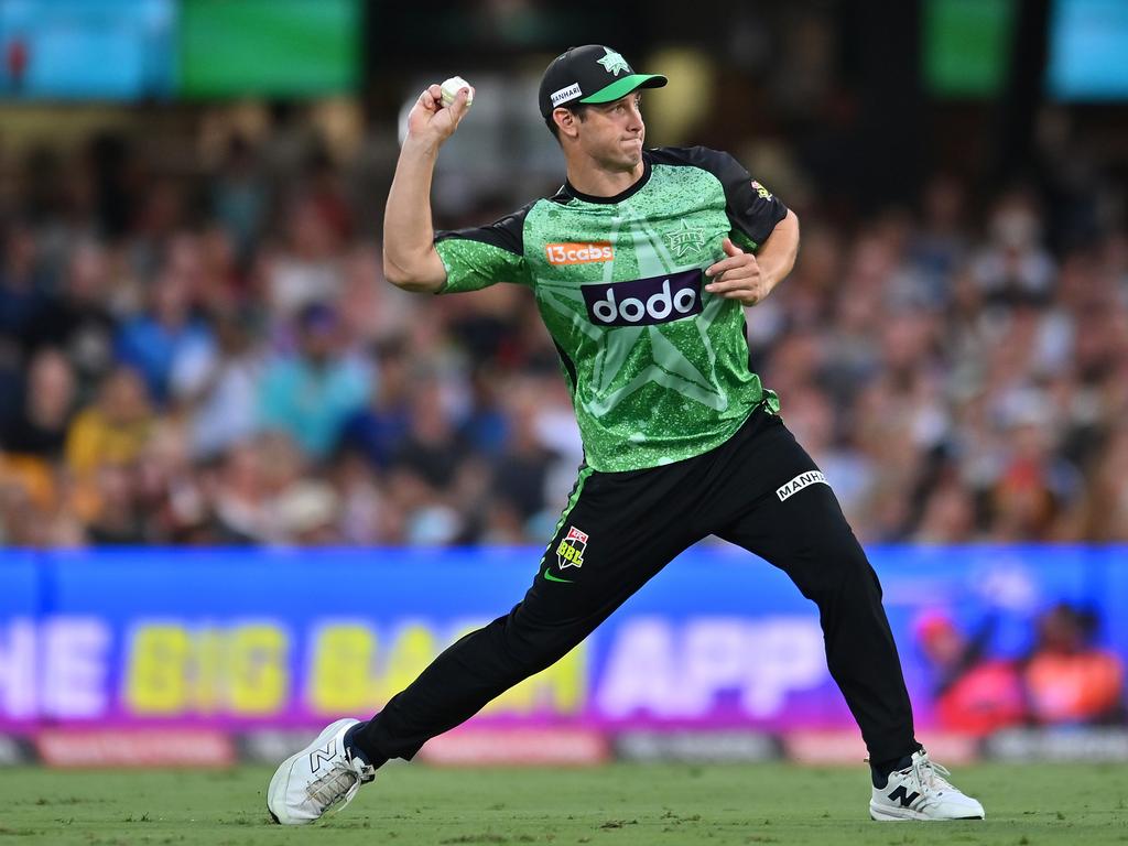 Hilton Cartwright of the Stars fields during the BBL match between Brisbane Heat and Melbourne Stars at The Gabba, on January 01, 2025, in Brisbane, Australia. (Photo by Albert Perez/Getty Images)