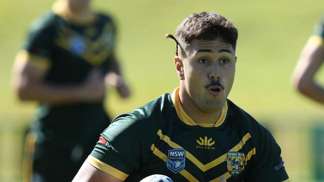 Tyreece Arama in action for Wyong. (Photo by Paul Barkley/LookPro)