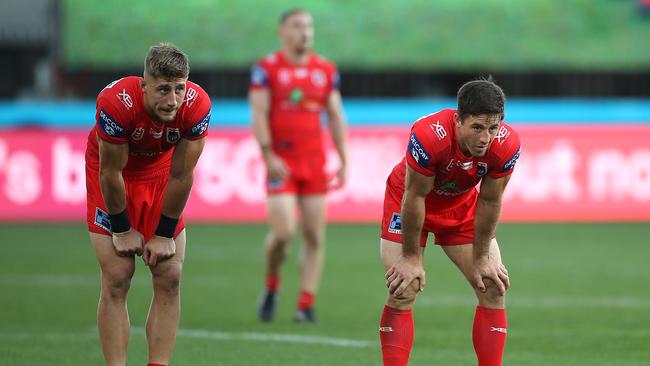 Zac Lomax and Ben Hunt show how the Dragons felt.