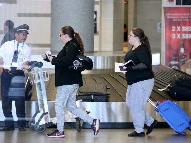 Cassandra Sainsbury’s mother Lisa Evans and sister Khala Sainsbury pictured arriving at El Dorado international Airport in Bogota, Colombia with the 60 minutes crew. Picture: Nathan Edwards