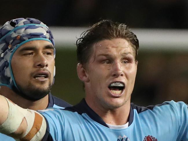 NEWCASTLE, AUSTRALIA - FEBRUARY 08: Michael Hooper of the Waratahs appeals a referees decision during the round 2 Super Rugby match between the Waratahs and the Blues at McDonald Jones Stadium on February 08, 2020 in Newcastle, Australia. (Photo by Tony Feder/Getty Images)