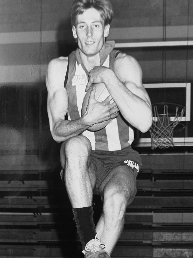 Dan van Holst Pellekan shows his footy skills at Devils basketball training in August 1988.