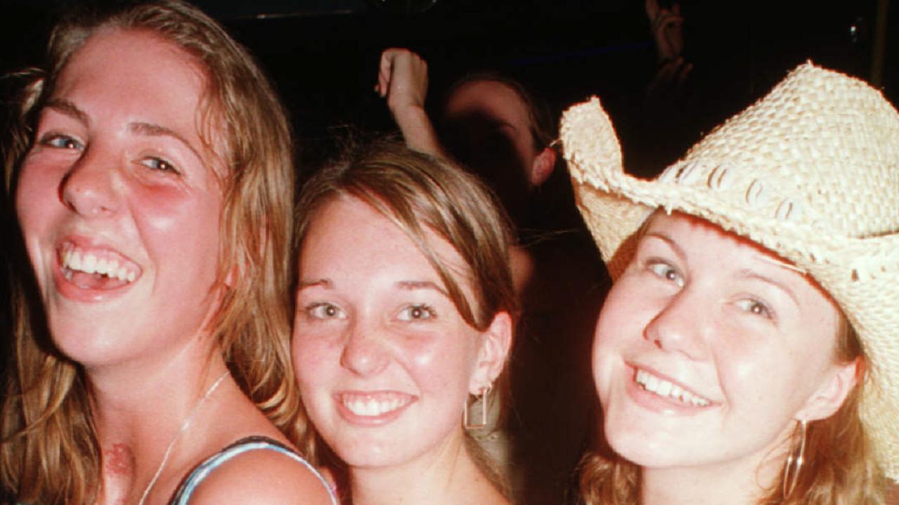 #### ALERT ALERT #### BEFORE REUSE OF THIS IMAGE CHECK CONTENT AND COPYRIGHT ISSUES WITH THE /PICTURE /DESK/Secrets /Nightclub Mooloolaba during Schoolies Week -  Imogen Mulherin, Nichol Packman and Bec Gehrke -24 Nov 2002 S/C socials