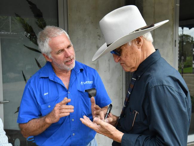 Bob Katter speaks to Jeff Lahtinen outside a pre-polling centre in Ingham. Picture: Evan Morgan