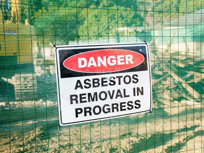 Authorities investigate illegal asbestos dumping