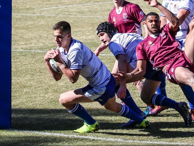 Sam represented NSWCCC at the Australian Schoolboy Championships in Canberra.