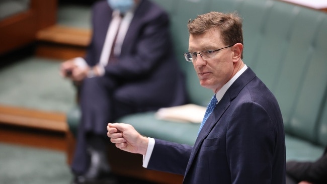 ‘Rocks in their head’: Independent MP Andrew Gee unloads on Opposition ...