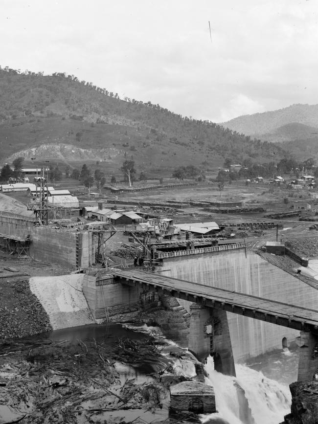 The Sugarloaf Weir under construction between 1915 and 1921. Picture: State Library of Victoria