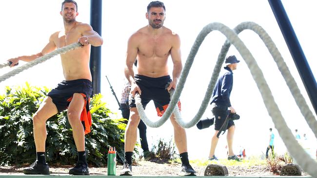 Giants Brett Deledio and Stephen Coniglio work out. Picture: Phil Hillyard