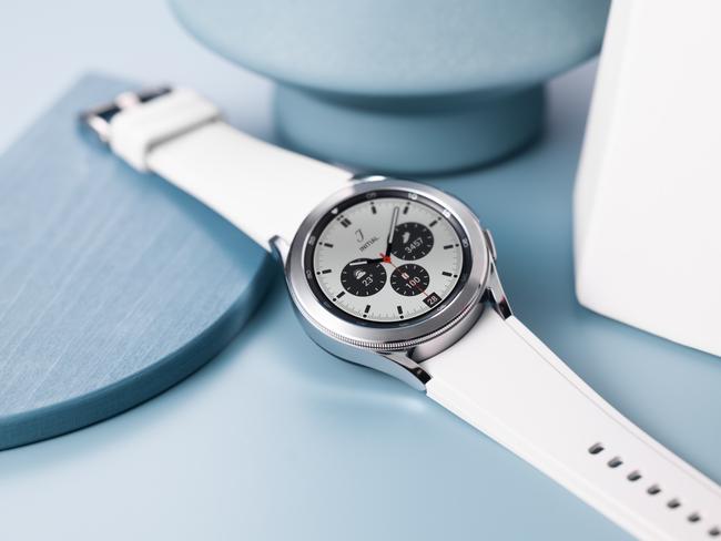 The Samsung Galaxy Watch4 is on sale.