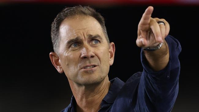 Australian men's cricket coach Justin Langer is walking away.