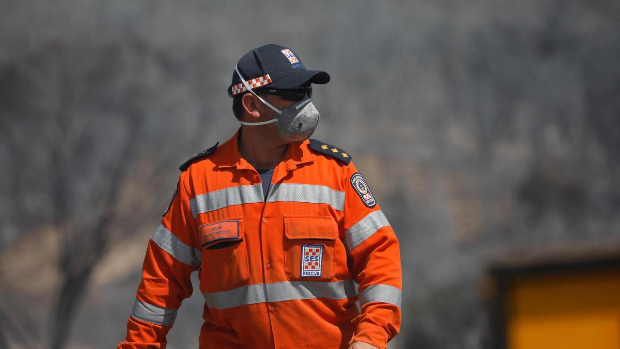 CFS tackle the blaze outside Port Lincoln. Picture: Robert Lang