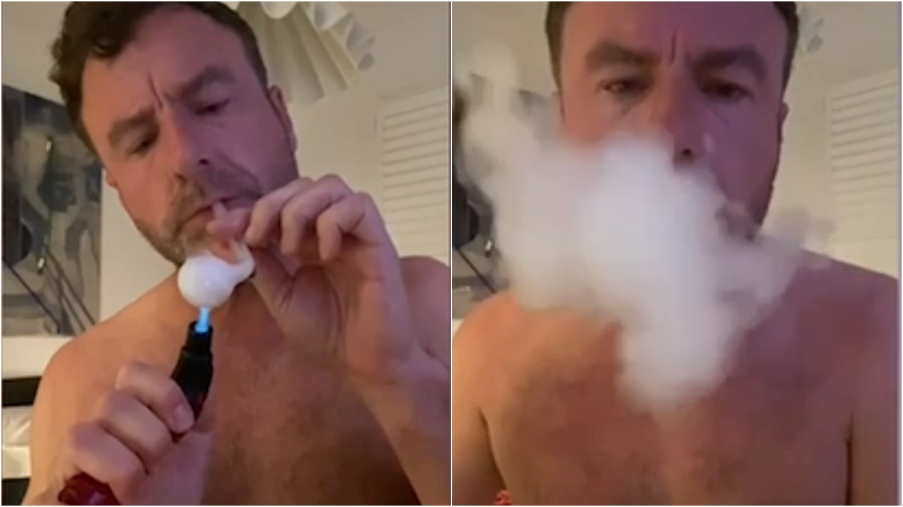 Lets get high together baby Millionaire former Grilld investor Geoff Bainbridge quits over sexually explicit meth video Sky News Australia picture