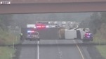 Semi-truck crash closes I-40 in Flagstaff