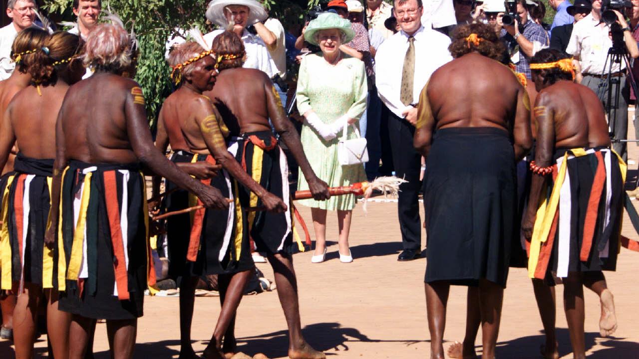 2000: Queen Elizabeth II watches Aboriginal dancers at the Desert Park in Alice Springs