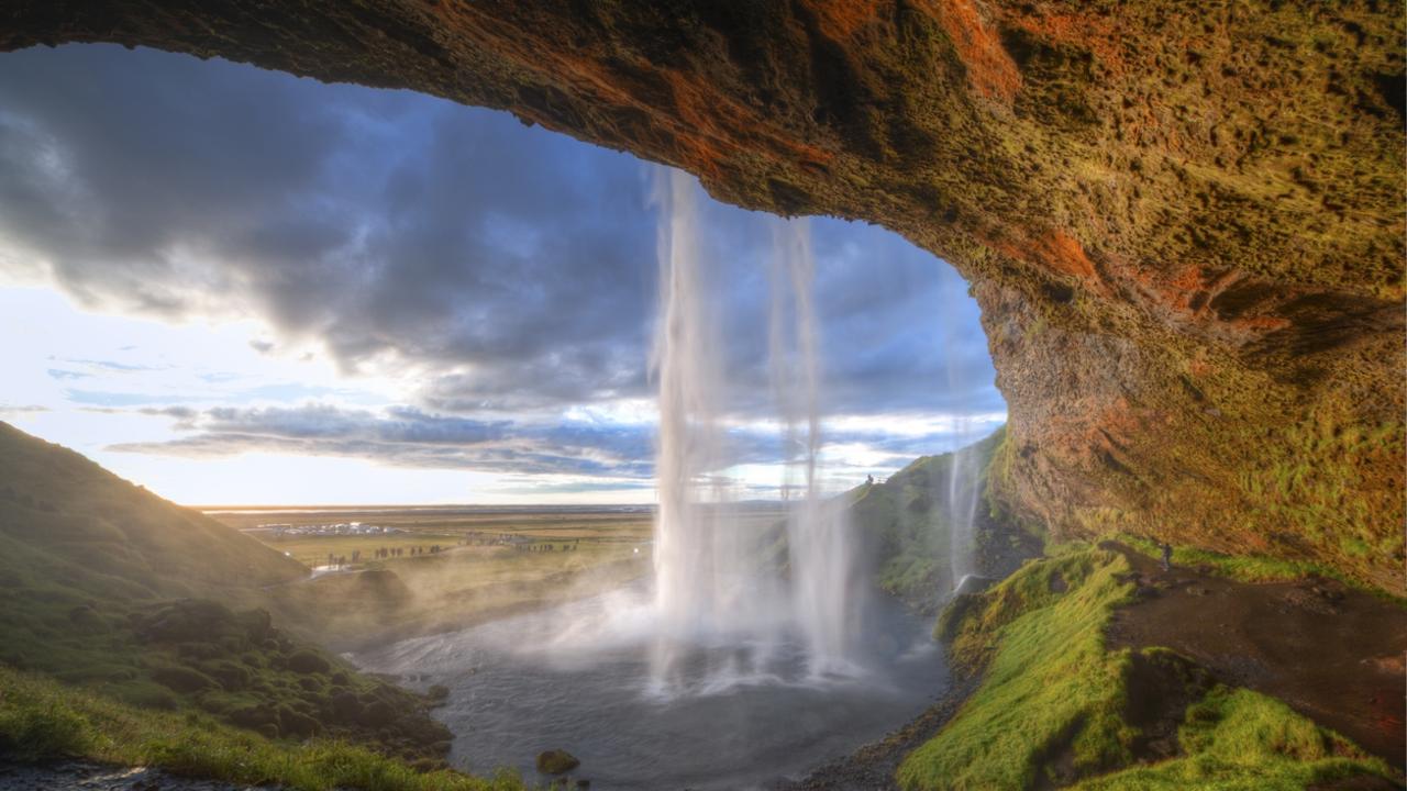 There are already plenty of pictures of Seljalandsfoss waterfall in Iceland.