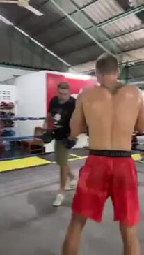 Stevie Spark works the pads