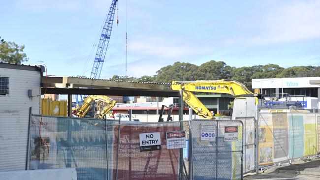 Work continues on the site of the Coffs Harbour Cultural and Civic Space on Gordon St. Photo: Tim Jarrett