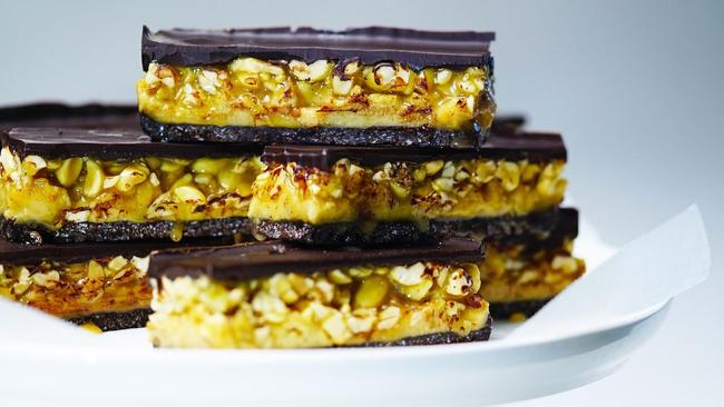 Healthy-Snickers-Bar