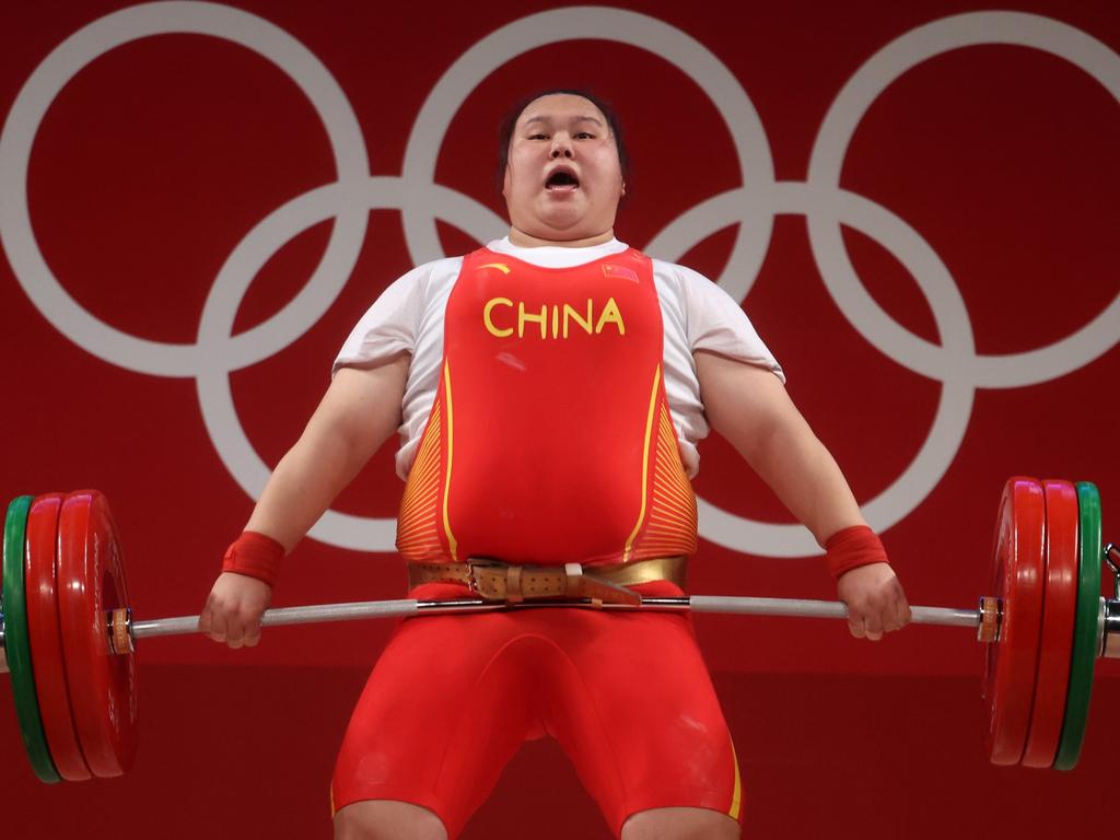 Tokyo Olympics Li Wenwen weightlifting gold medal, Laurel Hubbard