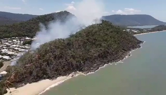 Bushfire at Earl Hill near Trinity Beach