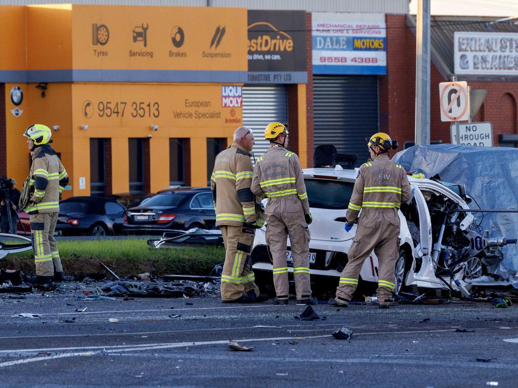Two people have died in a fatal double crash in Melbourne’s southeastern suburb. Picture: NewsWire / David Geraghty