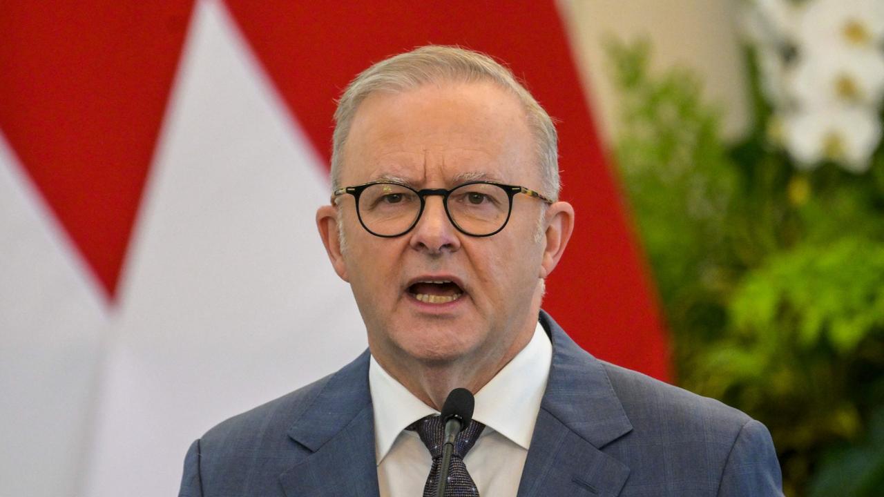 Trade top of agenda as Albanese touches down in Rome