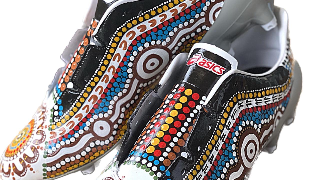 Asics indigenous outlet football boots