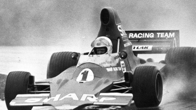 Max Stewart wins 1975 Australian Grand Prix.