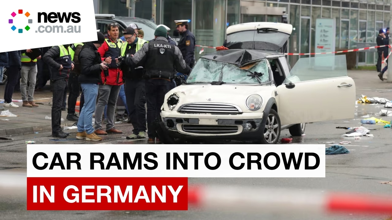 Dozens hurt as car rams Munich crowd before German election